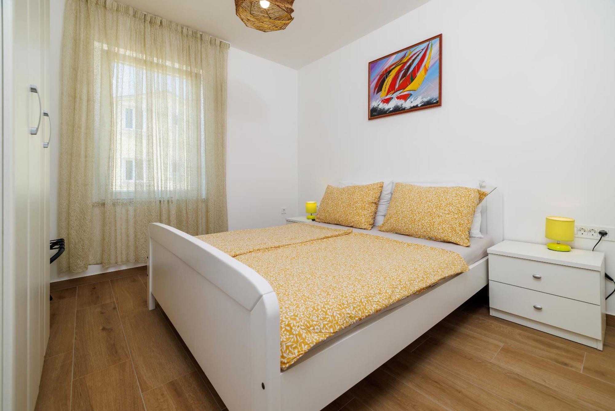 Apartmani Viktorija Ядраново Екстериор снимка