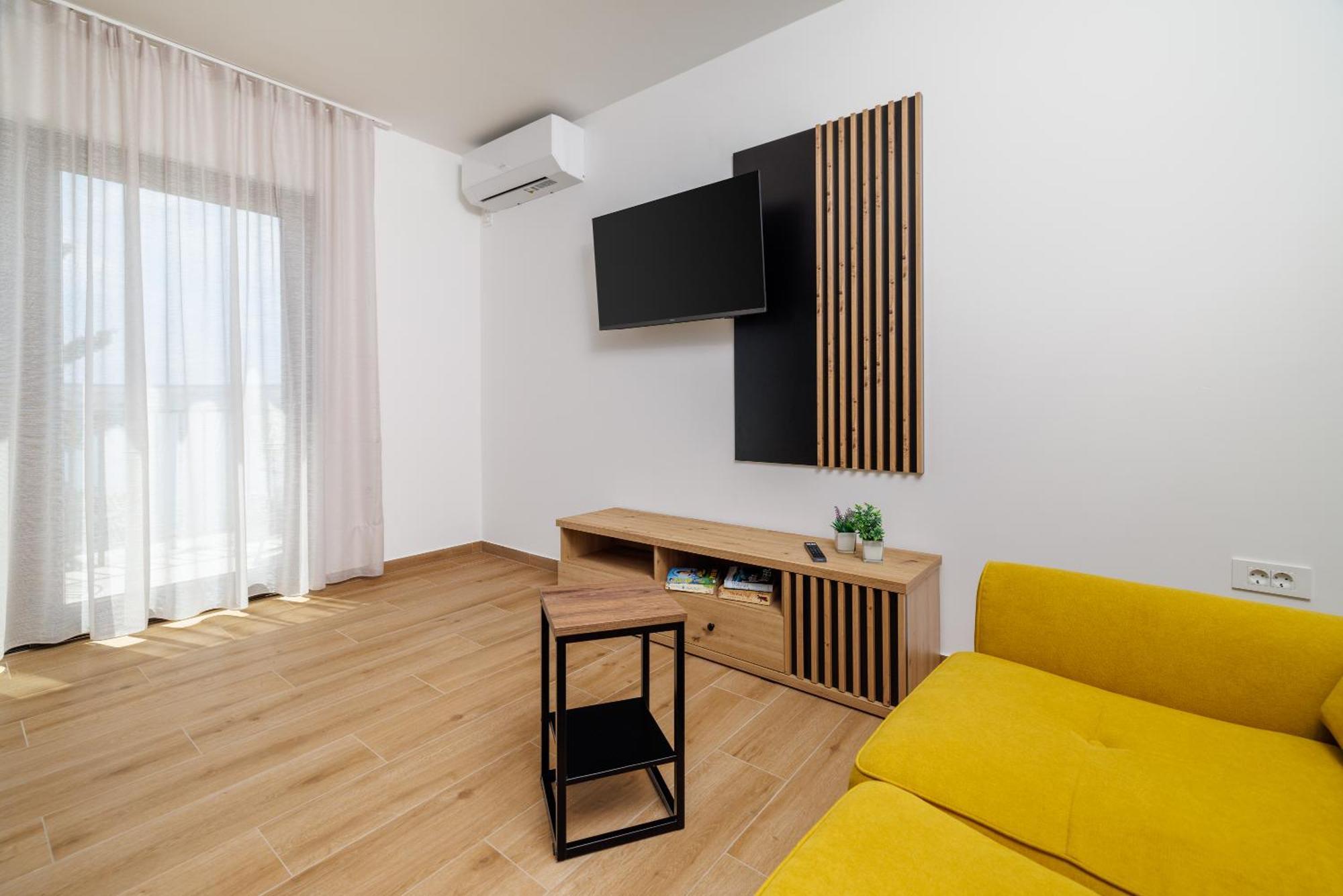 Apartmani Viktorija Ядраново Екстериор снимка