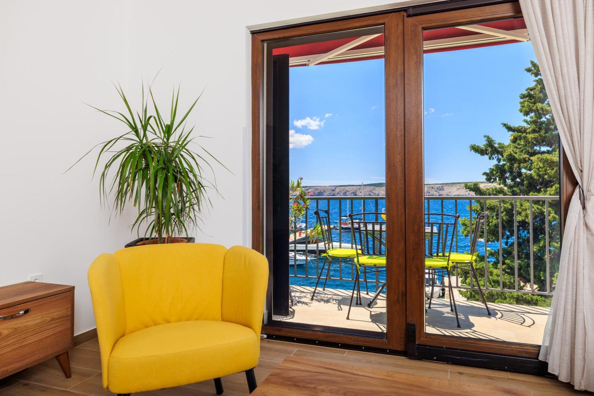Apartmani Viktorija Ядраново Екстериор снимка