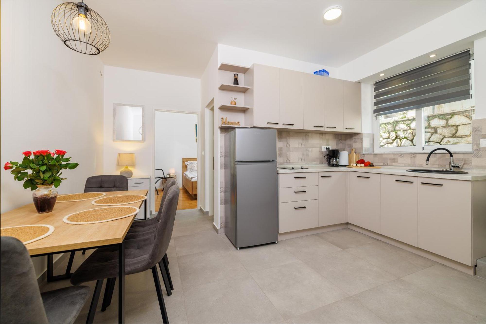 Apartmani Viktorija Ядраново Екстериор снимка