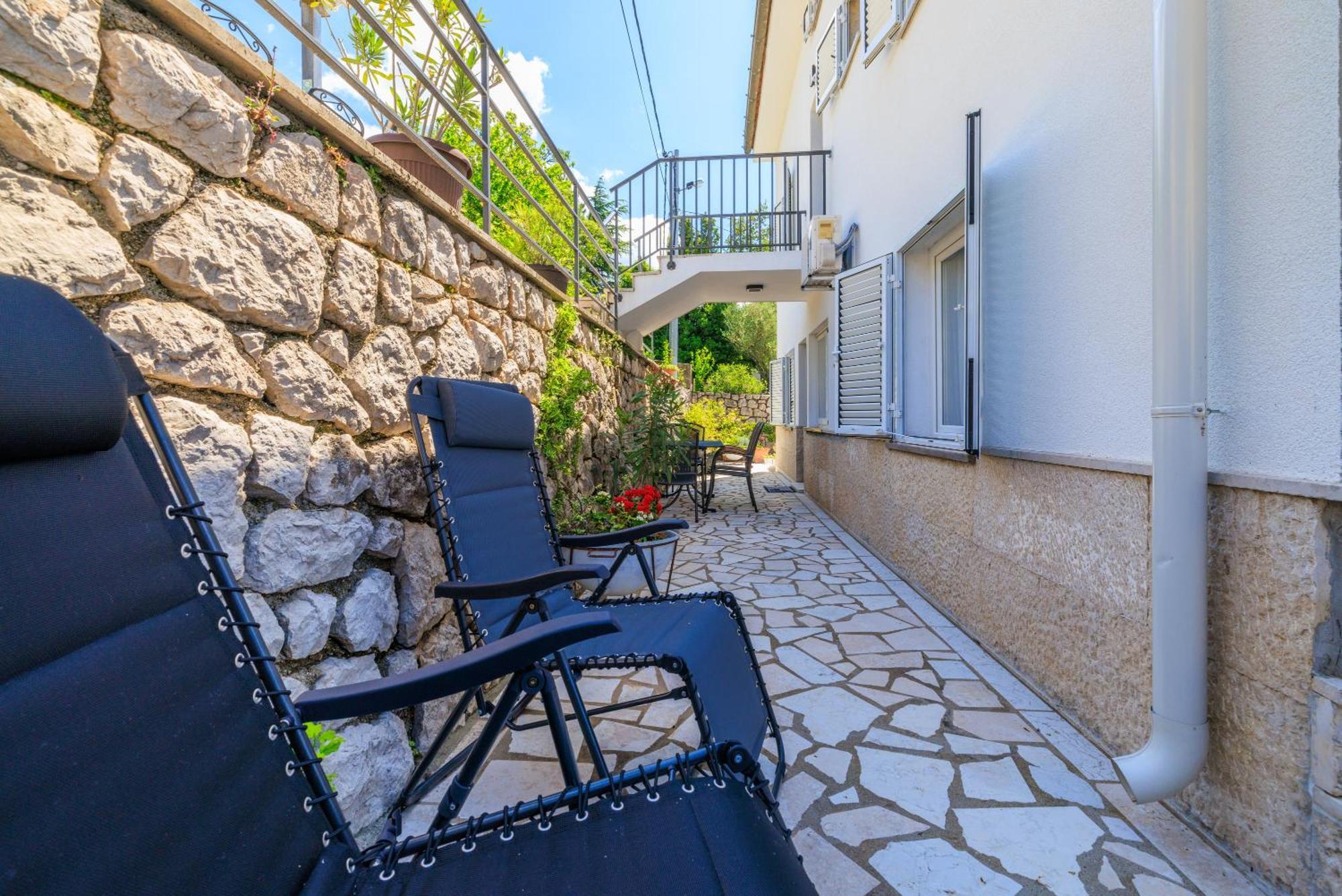 Apartmani Viktorija Ядраново Екстериор снимка