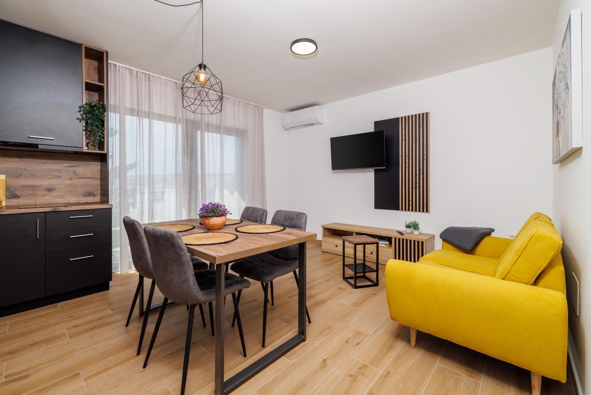 Apartmani Viktorija Ядраново Екстериор снимка